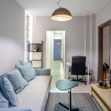 Be Queen-Your Urban Stay Thessaloniki Buitenkant foto