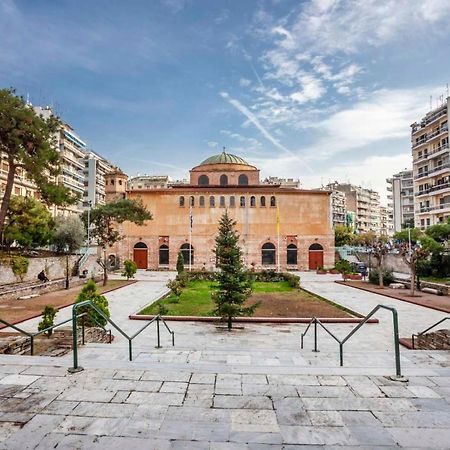 Be Queen-Your Urban Stay Thessaloniki Buitenkant foto