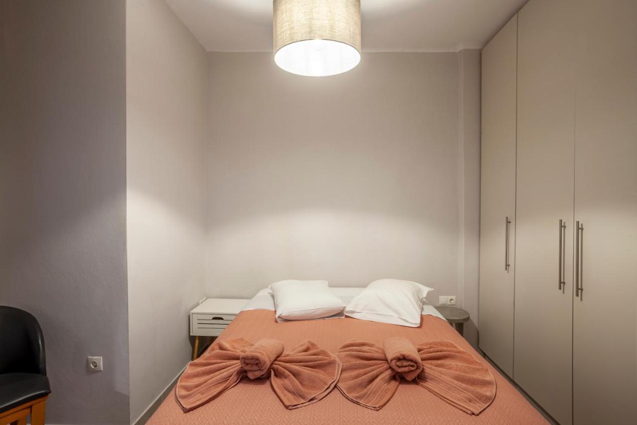 Be Queen-Your Urban Stay Thessaloniki Buitenkant foto