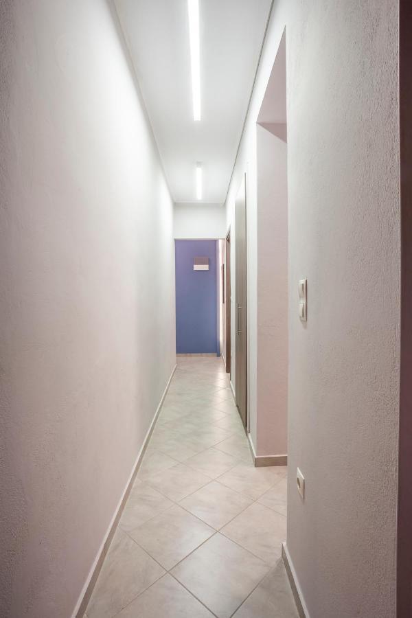 Be Queen-Your Urban Stay Thessaloniki Buitenkant foto